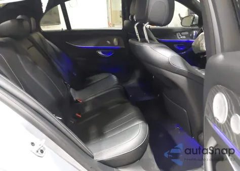 2021 Mercedes-Benz E 350 4Matic z USA, uszkodzony, nr VIN W1KZF8EB6MA919327